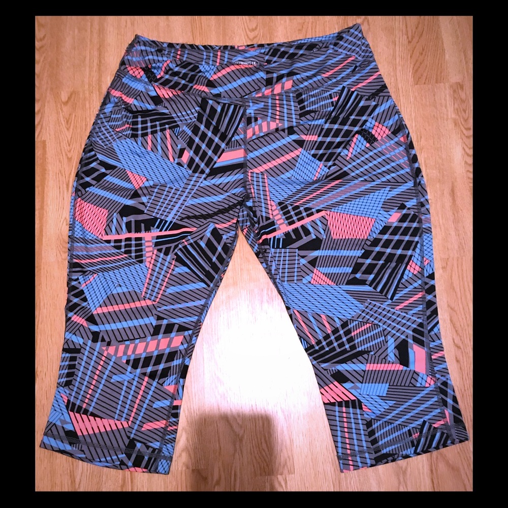 BE INSPIRED WORKOUT ACTIVE WEAR CAPRIS